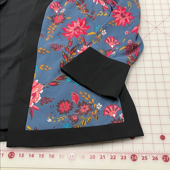 LOFT Dramatic Floral Open Front Black Border Party Travel Career Multi Jacket 16 - Picture 14 of 16